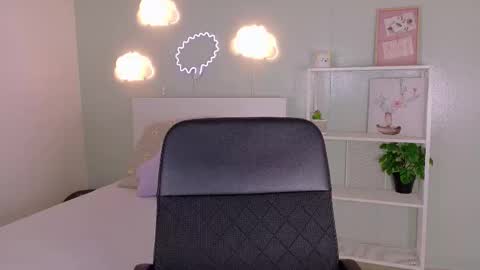 PARIS online show from 29, 11, 2025