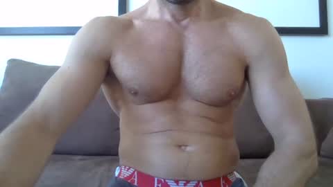Snapshot of parisien75015 chatting on 18, 12, 2024 Porn Actor 21cm Hetero online show from 18, 12, 2024