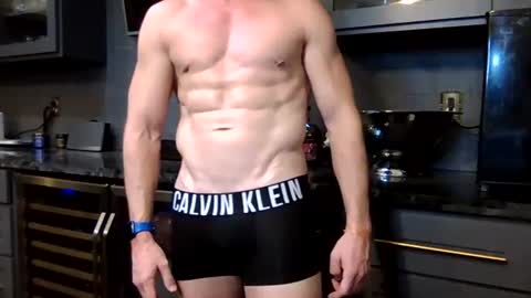 Snapshot of parkerflexes chatting on 15, 6, 2026 Parker online show from 15, 6, 2026