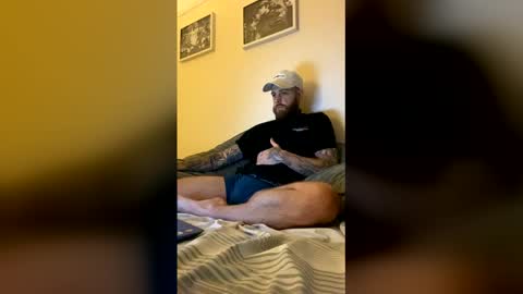 Snapshot of parkertom525 chatting on 1, 6, 2026 parkertom525 online show from 1, 6, 2026
