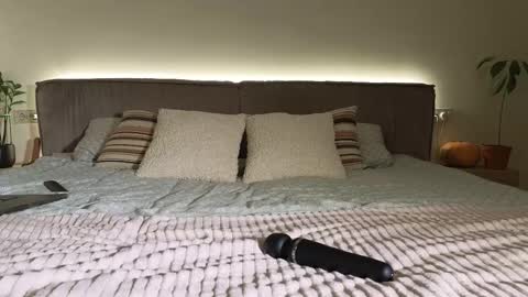 Anna online show from 15, 10, 2025