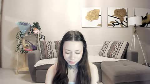 Snapshot of passionate_isabella chatting on 20, 9, 2025 Bella online show from 20, 9, 2025