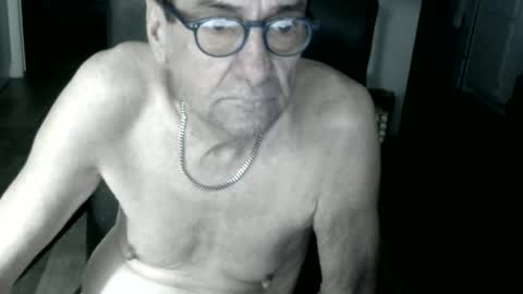 Snapshot of pastelito76 chatting on 18, 6, 2026 Bob online show from 18, 6, 2026