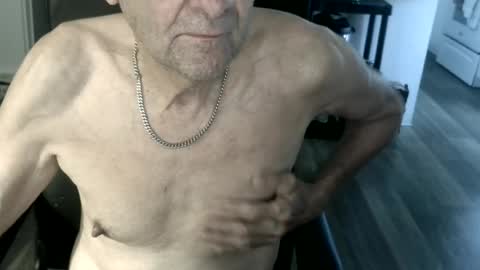 Snapshot of pastelito76 chatting on 21, 6, 2026 Bob online show from 21, 6, 2026