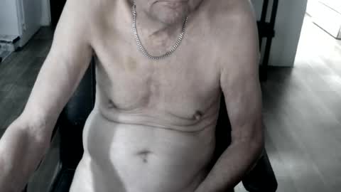 Snapshot of pastelito76 chatting on 24, 7, 2026 Bob online show from 24, 7, 2026
