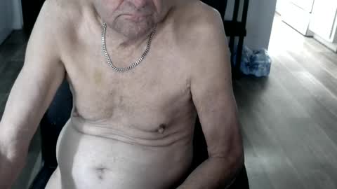 Snapshot of pastelito76 chatting on 26, 7, 2026 Bob online show from 26, 7, 2026