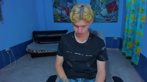 .... online show from 12, 9, 2025