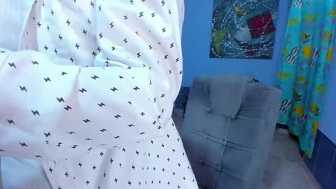 .... online show from 5, 12, 2025