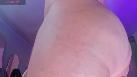 Hi  Pvt open Moans from lovense  tell me  Fav   113366 Especial level 33 online show from 18, 1, 2025