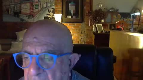 Snapshot of patvac chatting on 16, 5, 2026 patvac online show from 16, 5, 2026