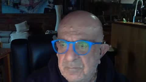 Snapshot of patvac chatting on 19, 5, 2026 patvac online show from 19, 5, 2026