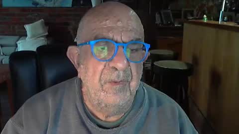 Snapshot of patvac chatting on 19, 5, 2026 patvac online show from 19, 5, 2026