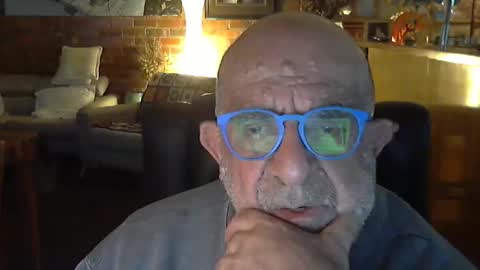 Snapshot of patvac chatting on 20, 5, 2026 patvac online show from 20, 5, 2026