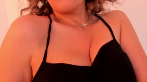 Paty Chic online show from 9, 4, 2026