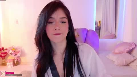 Sofa online show from 15, 9, 2025