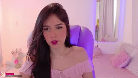 Sofa online show from 11, 10, 2025