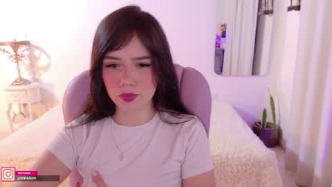Snapshot of pau_cute chatting on 5, 6, 2026 Sofa online show from 5, 6, 2026