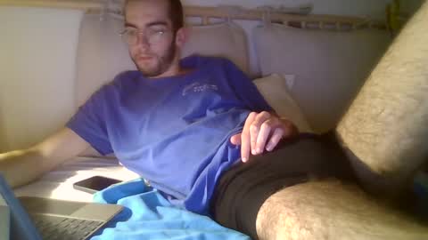 Snapshot of paul442386 chatting on 11, 6, 2026 paul442386 online show from 11, 6, 2026
