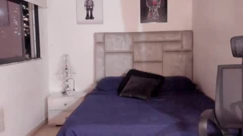 PAUL ROGER online show from 31, 10, 2025