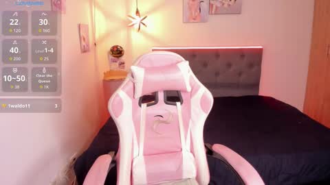 CALL ME PAULA  online show from 8, 10, 2025