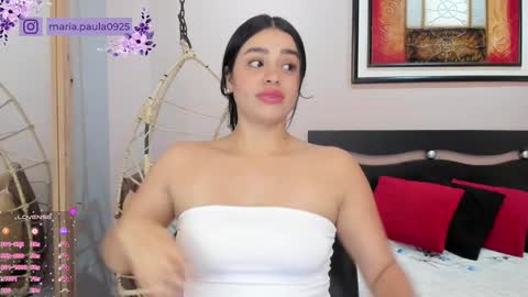 Snapshot of paulafer_ chatting on 9, 1, 2025 online show from 9, 1, 2025