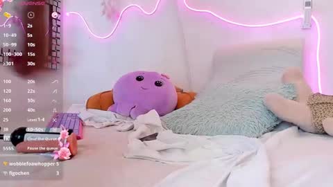 Paula online show from 8, 2, 2025