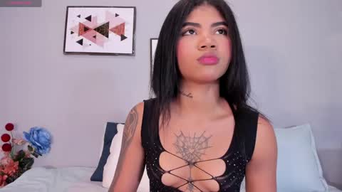 Snapshot of paulete_w chatting on 12, 5, 2026 Pau online show from 12, 5, 2026