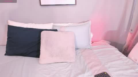 Snapshot of paulete_w chatting on 13, 5, 2026 Pau online show from 13, 5, 2026