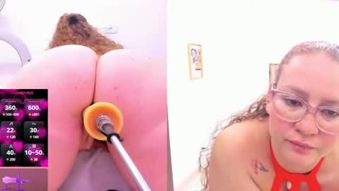 Paulina Davis  online show from 21, 2, 2025