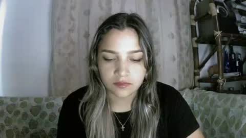 paulina_x_x online show from 1, 5, 2026