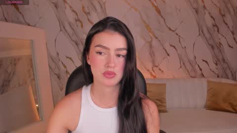 Paulina Santos  online show from 11, 10, 2025