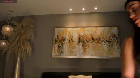 Paulina Santos  online show from 8, 3, 2026