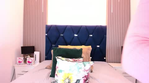 Pauline online show from 1, 11, 2025