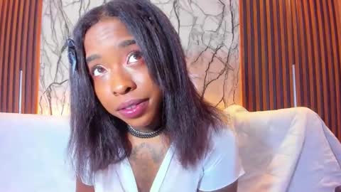 Pauline online show from 7, 11, 2025