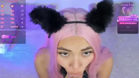 Snapshot of pauline_golden1 chatting on 14, 5, 2026 Pauline online show from 14, 5, 2026