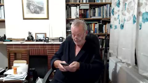 Hi Im Paul online show from 30, 10, 2025