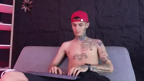 Paulo online show from 3, 2, 2026