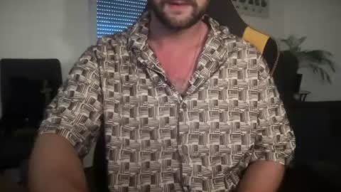 Snapshot of paulsimpsn chatting on 28, 6, 2026 love bush online show from 28, 6, 2026