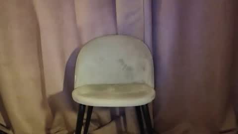 PawsClawss online show from 1, 10, 2025