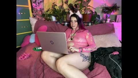 Snapshot of payyourprincessjess chatting on 1, 1, 2025 payyourprincessjess online show from 1, 1, 2025