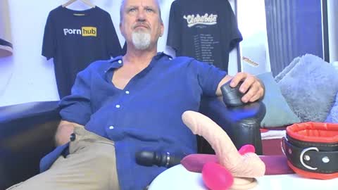 Snapshot of peacetous chatting on 12, 12, 2024 Marc online show from 12, 12, 2024