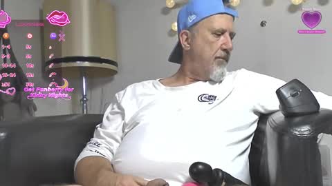 Snapshot of peacetous chatting on 18, 11, 2025 Marc online show from 18, 11, 2025