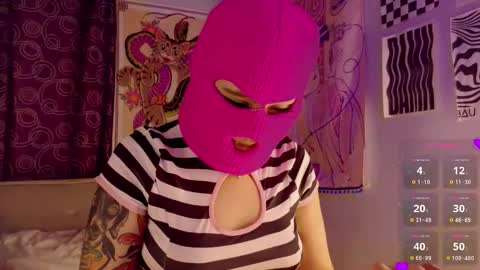 Snapshot of peach69love chatting on 1, 11, 2025 P E A C H online show from 1, 11, 2025