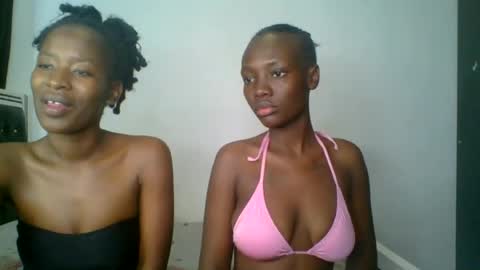 Snapshot of peach_ebonny chatting on 2, 8, 2026 peach_ebonny online show from 2, 8, 2026
