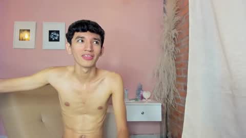 peach tyron online show from 6, 1, 2025