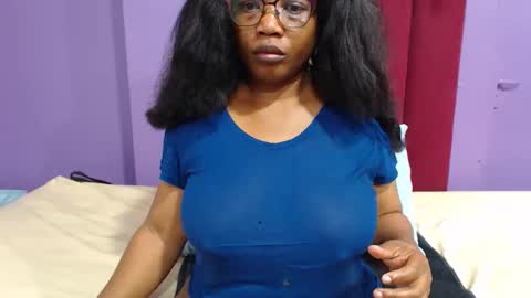 Snapshot of peachassxx chatting on 6, 6, 2026 peachy online show from 6, 6, 2026