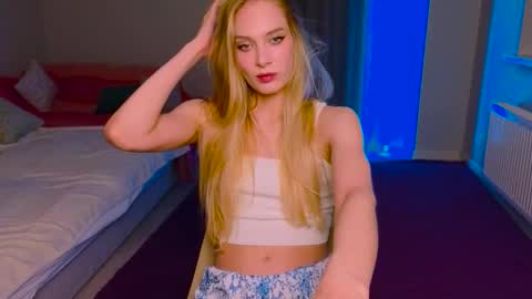 Lexy Peach online show from 23, 3, 2026