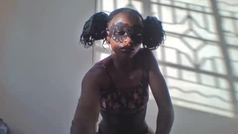 peachy_ebony online show from 2, 11, 2025