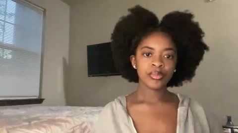 peachyalexia online show from 21, 12, 2024