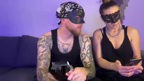 peachyandbarb online show from 4, 12, 2025